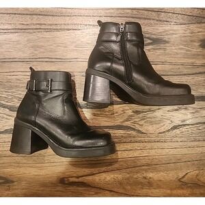 Harley Davidson Womens  Boots Size 5 Side Zip W/Buckle Block Heel Stock #81307